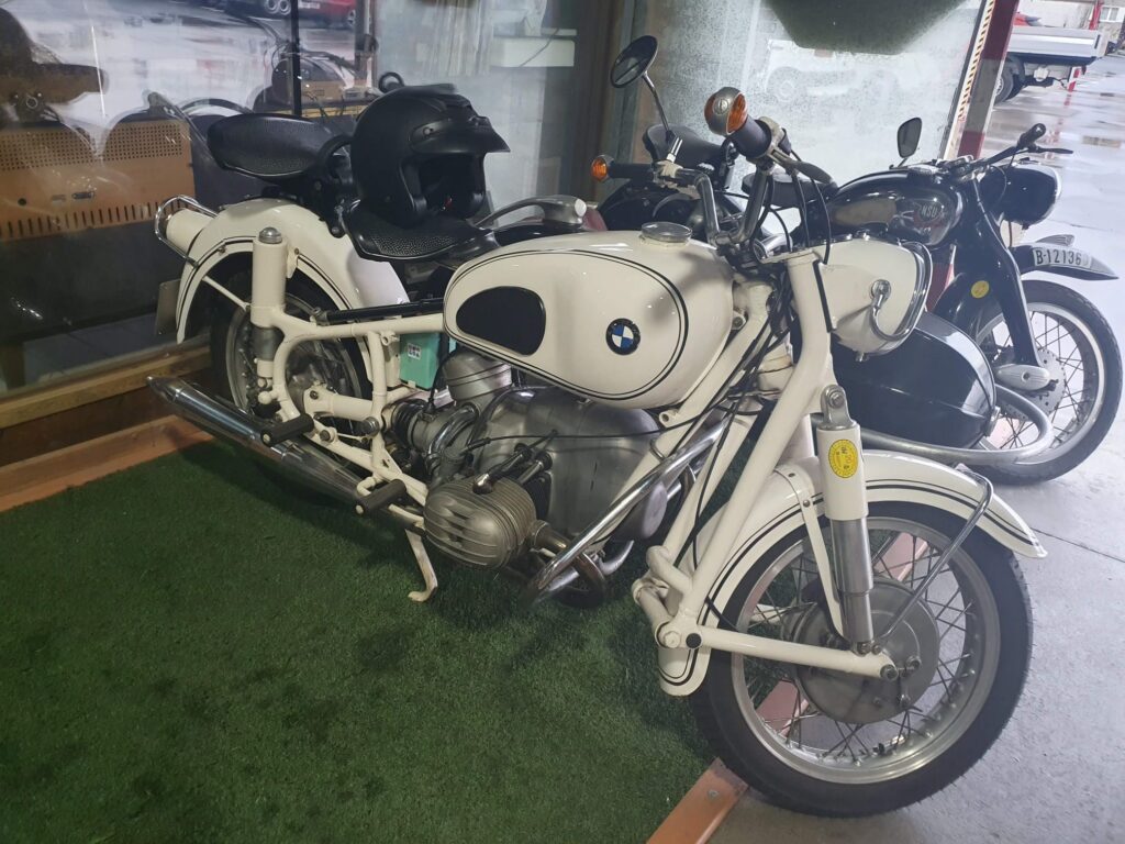 BMW R50 Blanca