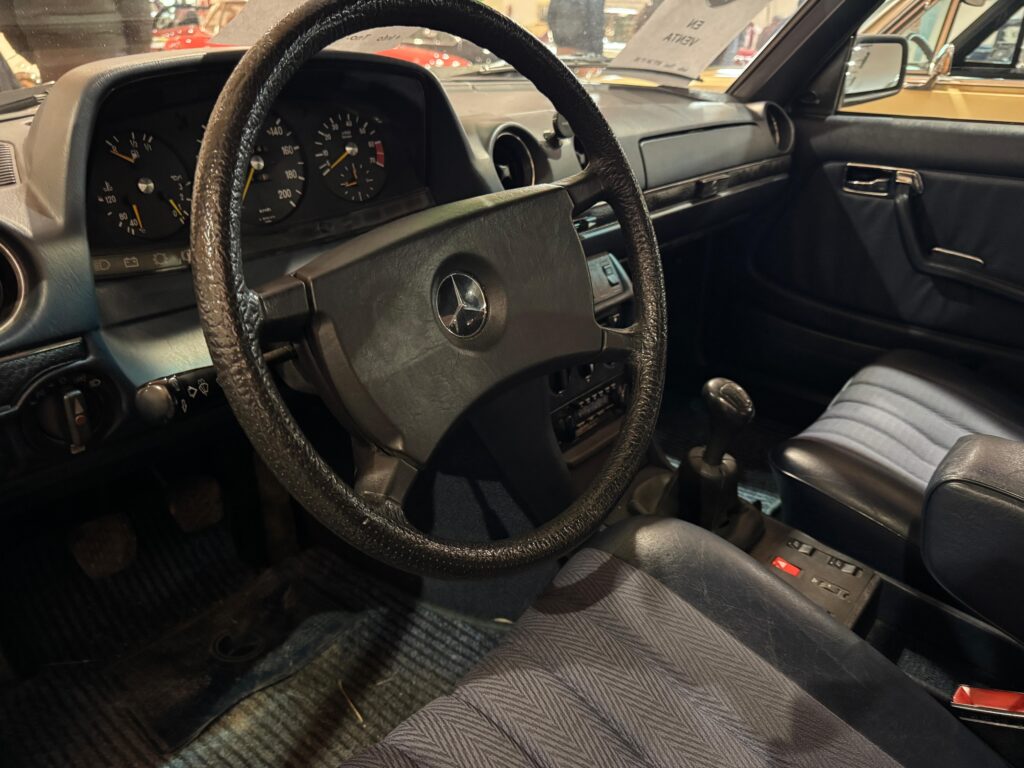 Mercedes 230E 1979