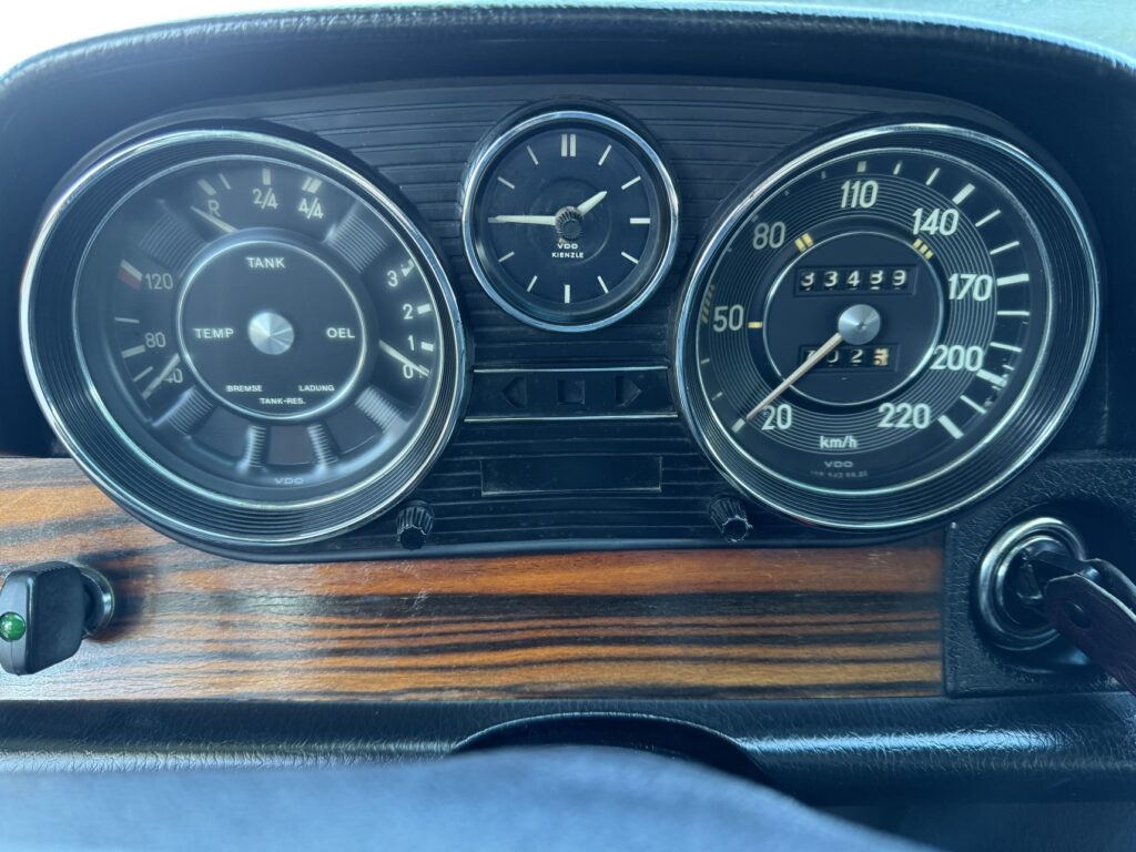 Mercedes 250CE 1972