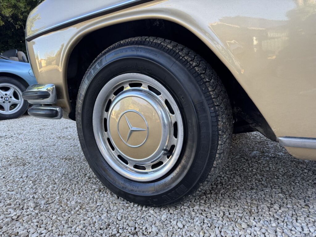 Mercedes 250CE 1972