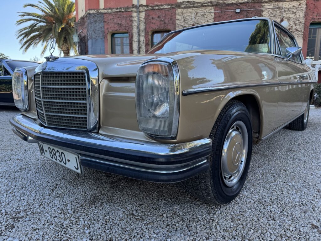 Mercedes 250CE 1972
