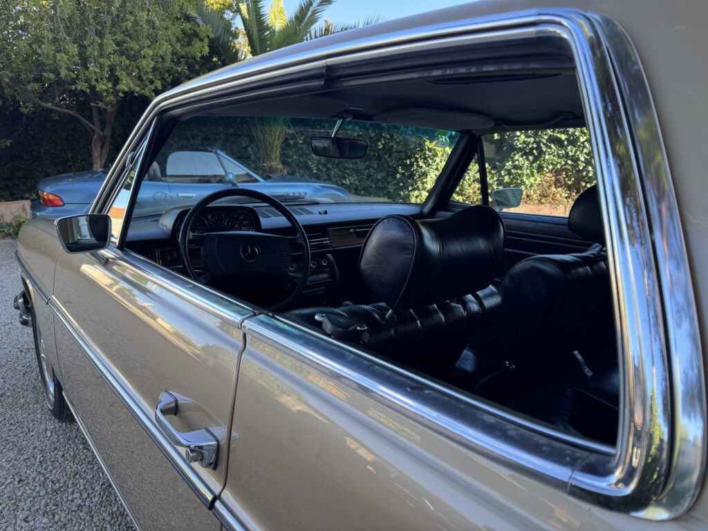 Mercedes 250CE 1972