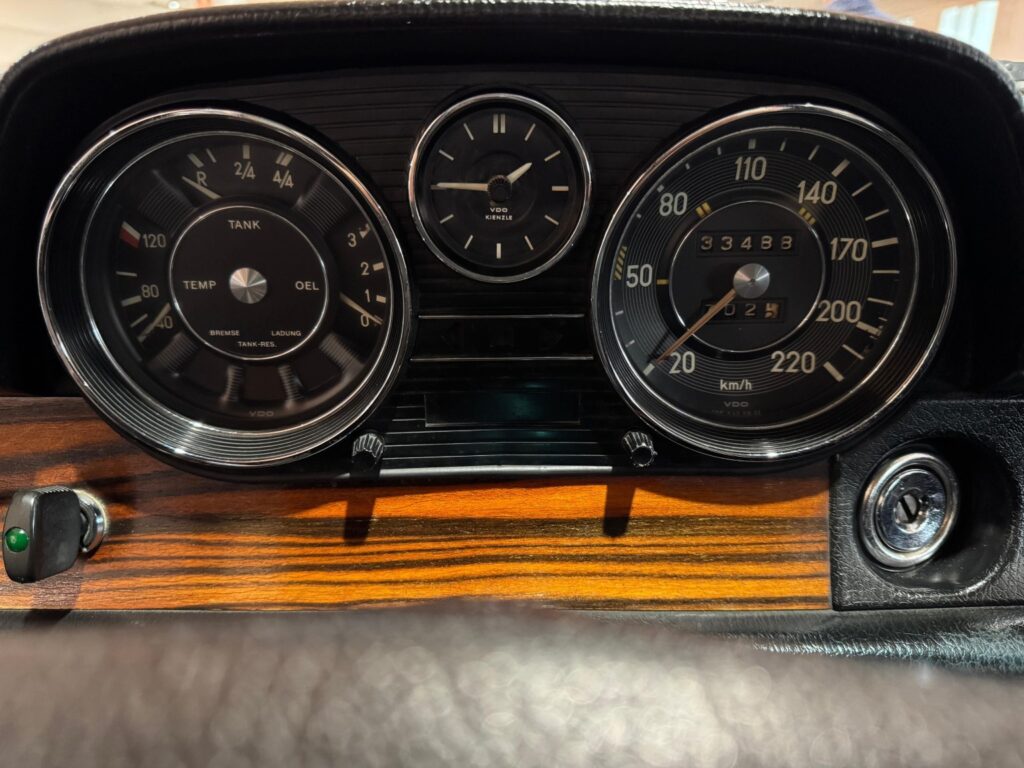 Mercedes 250CE 1972
