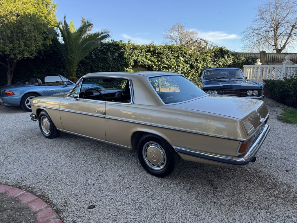 Mercedes 250CE 1972
