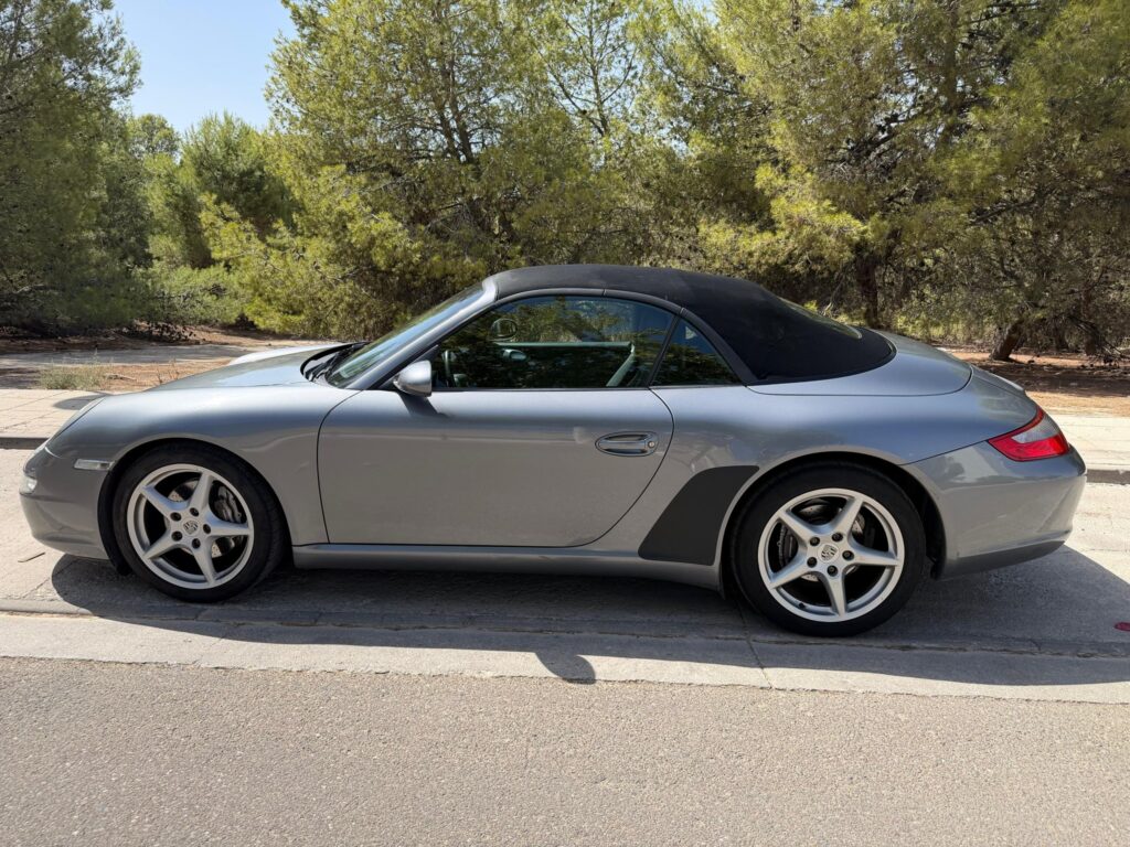 Porsche 911 Carrera Cabriolet 997.1 2006