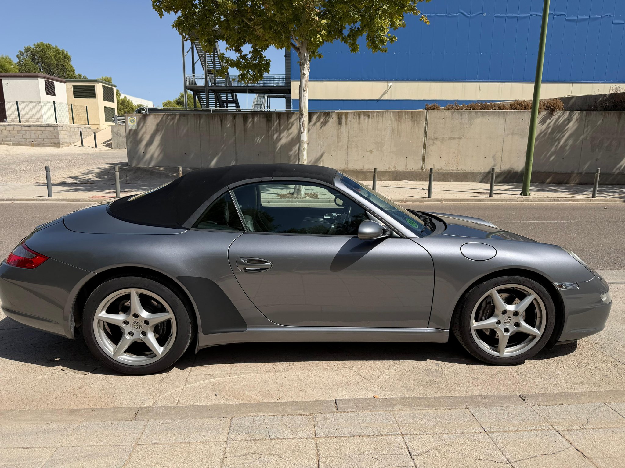 Porsche 911 Carrera Cabriolet 997.1 de 2006 en venta en AF Vans Zaragoza - foto 2
