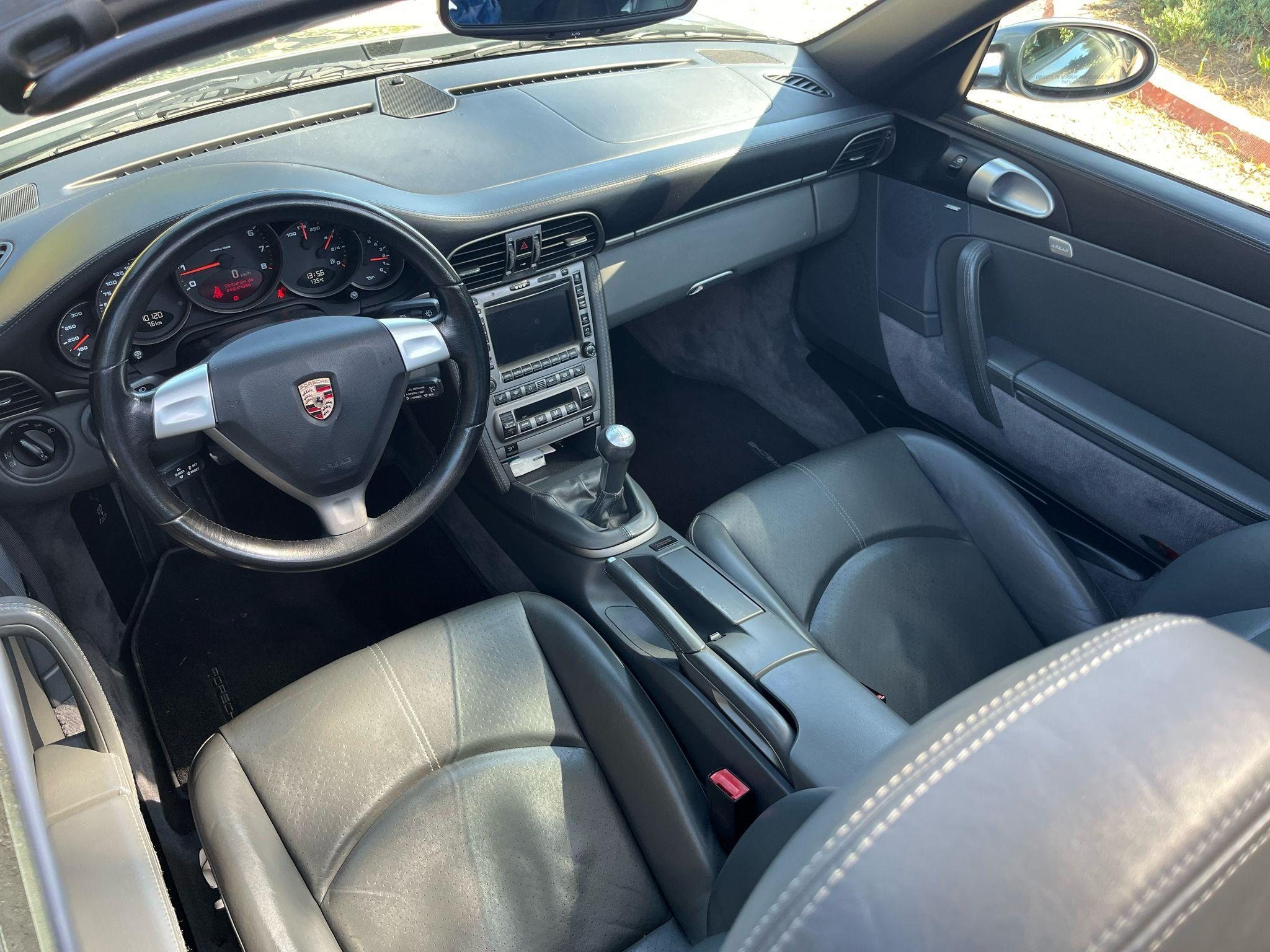 Porsche 911 Carrera Cabriolet 997.1 de 2006 en venta en AF Vans Zaragoza - foto 8